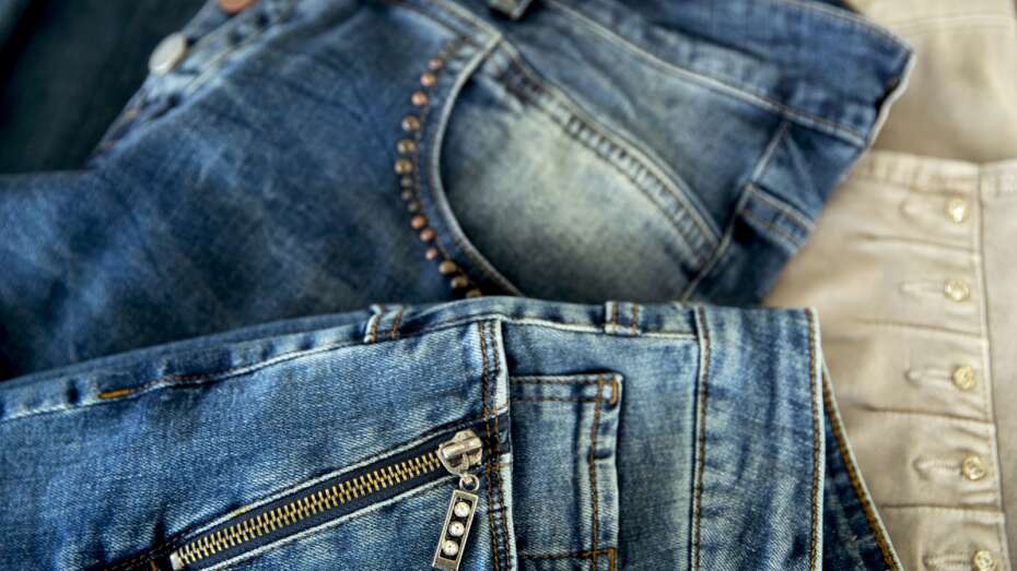 Cataract dug abstrakt Isay har bestået jeans-eksamen | Midtjyllands Avis