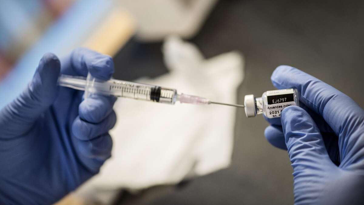 lukker for corona-vaccinationer: Først tid igen til næste år Herning Folkeblad