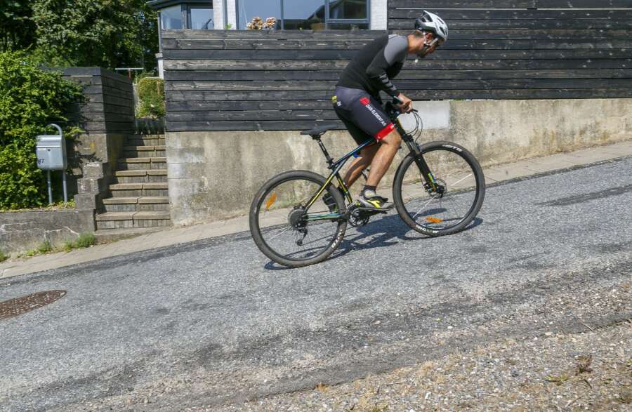 Blandt de stejleste asfaltbakker i Danmark: Kåre og Kristen foretrækker løbe op ad Glyngøres Alpe d'Huez Skive Folkeblad