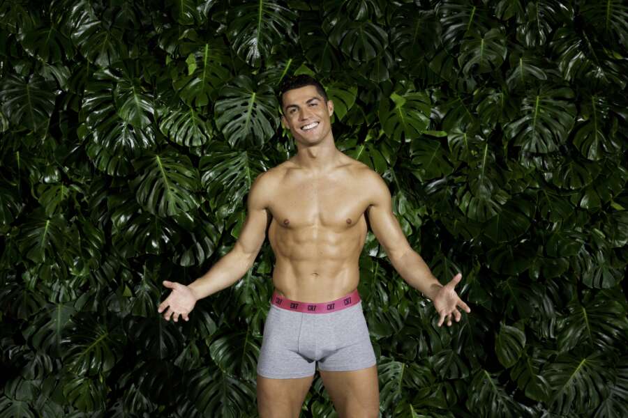 Ordinere får Numerisk Ronaldos nye Herning-underbukser er landet: Se video og billeder | Herning  Folkeblad