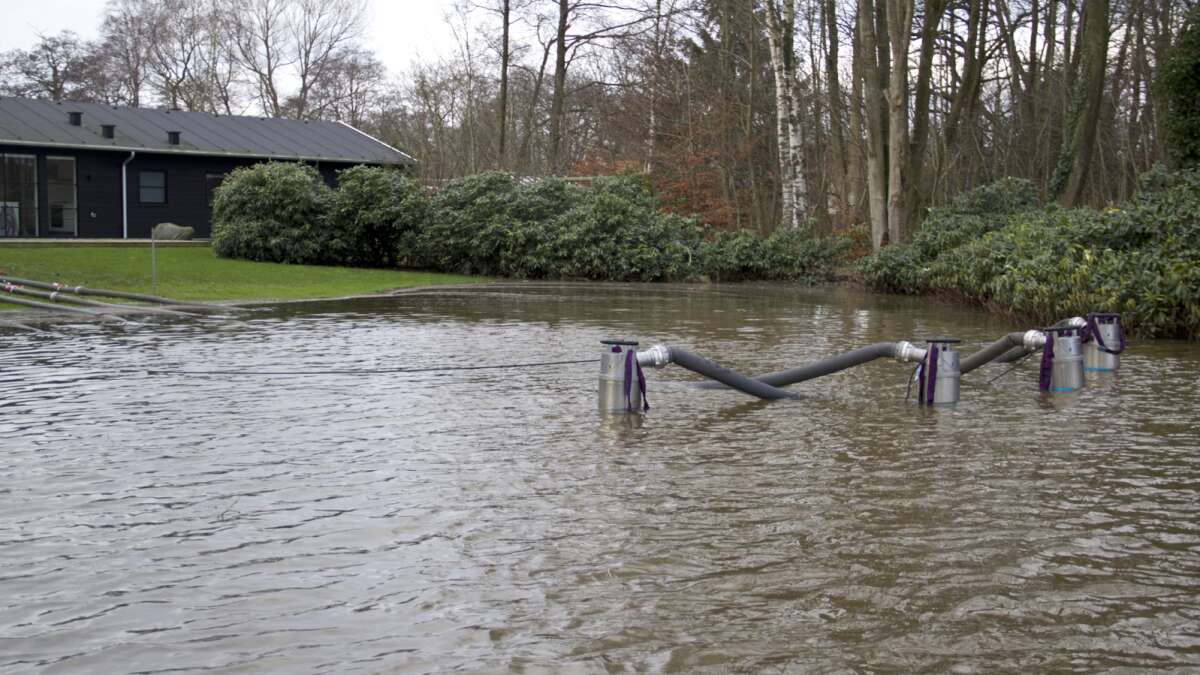 tornado mængde af salg Lilla Krise i Alken: Vand har omringet sommerhus | Midtjyllands Avis